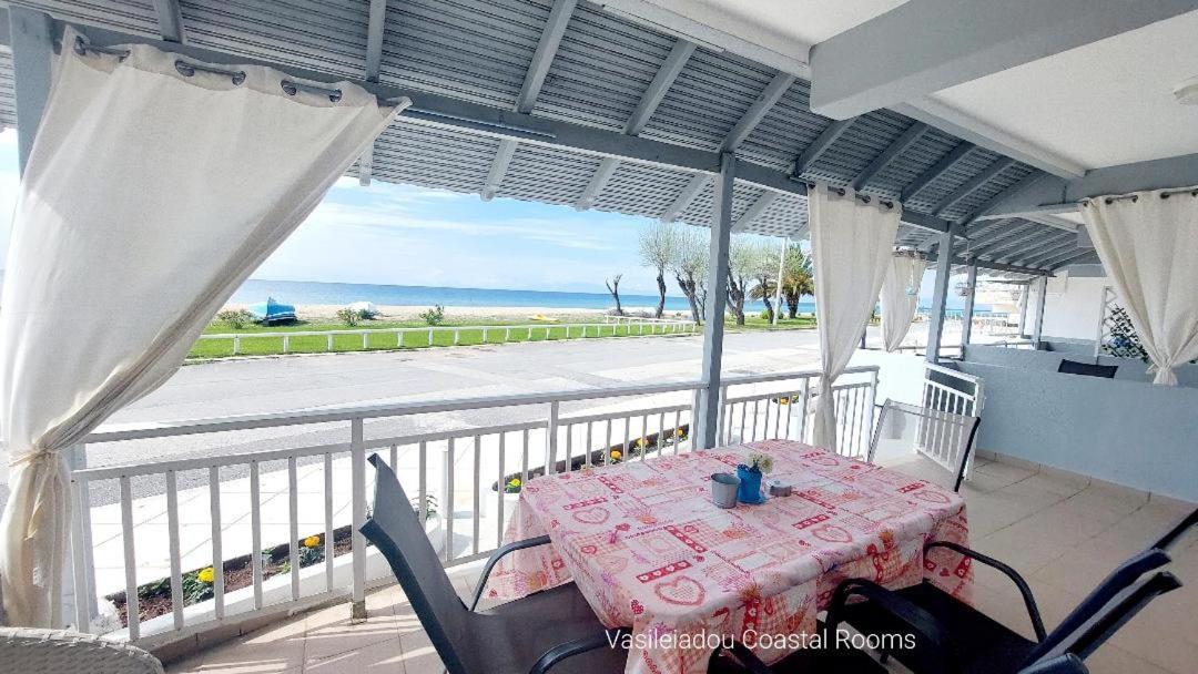 Vasileiadou Coastal Rooms Φλογητά Εξωτερικό φωτογραφία